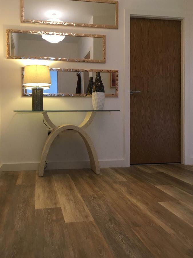Luxury 1 Bed Apartment In City Centre With Parking Τσέστερ Εξωτερικό φωτογραφία
