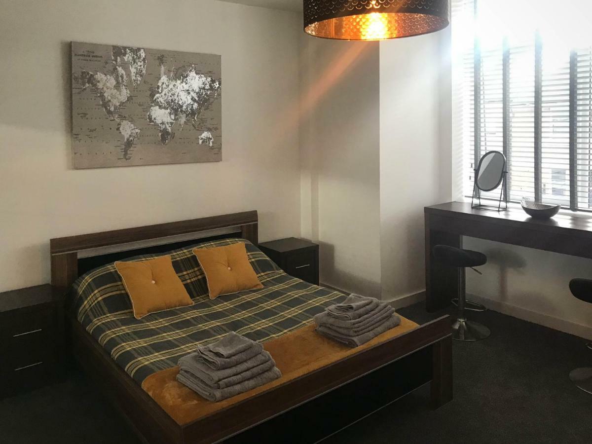 Luxury 1 Bed Apartment In City Centre With Parking Τσέστερ Εξωτερικό φωτογραφία