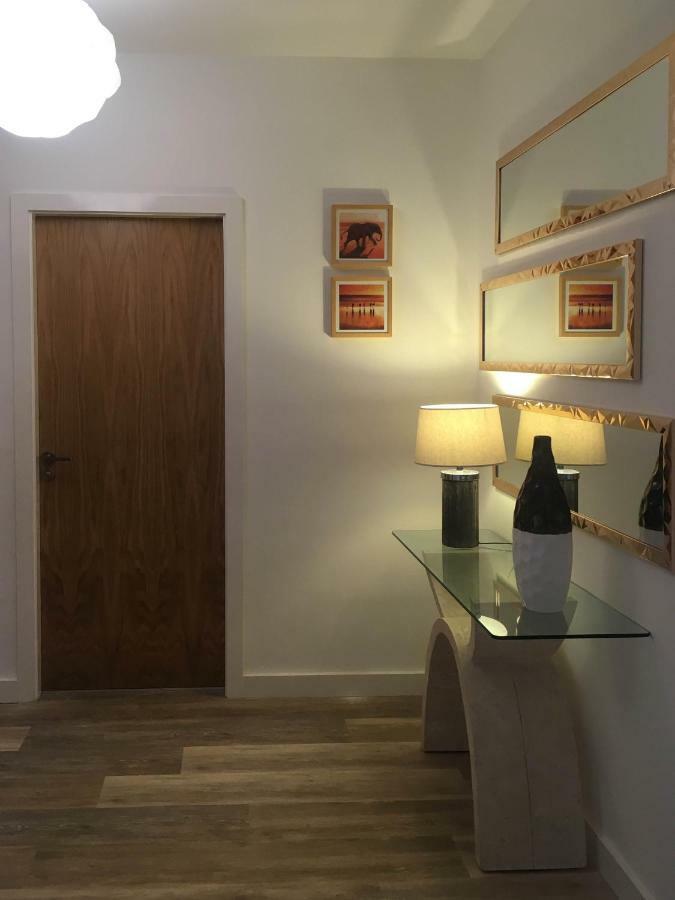 Luxury 1 Bed Apartment In City Centre With Parking Τσέστερ Εξωτερικό φωτογραφία