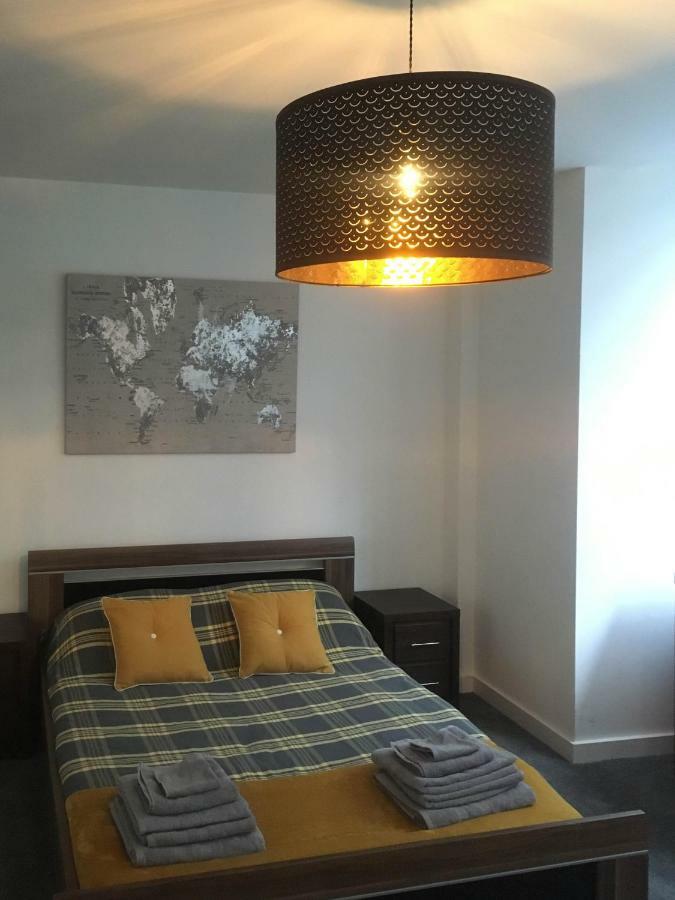 Luxury 1 Bed Apartment In City Centre With Parking Τσέστερ Εξωτερικό φωτογραφία